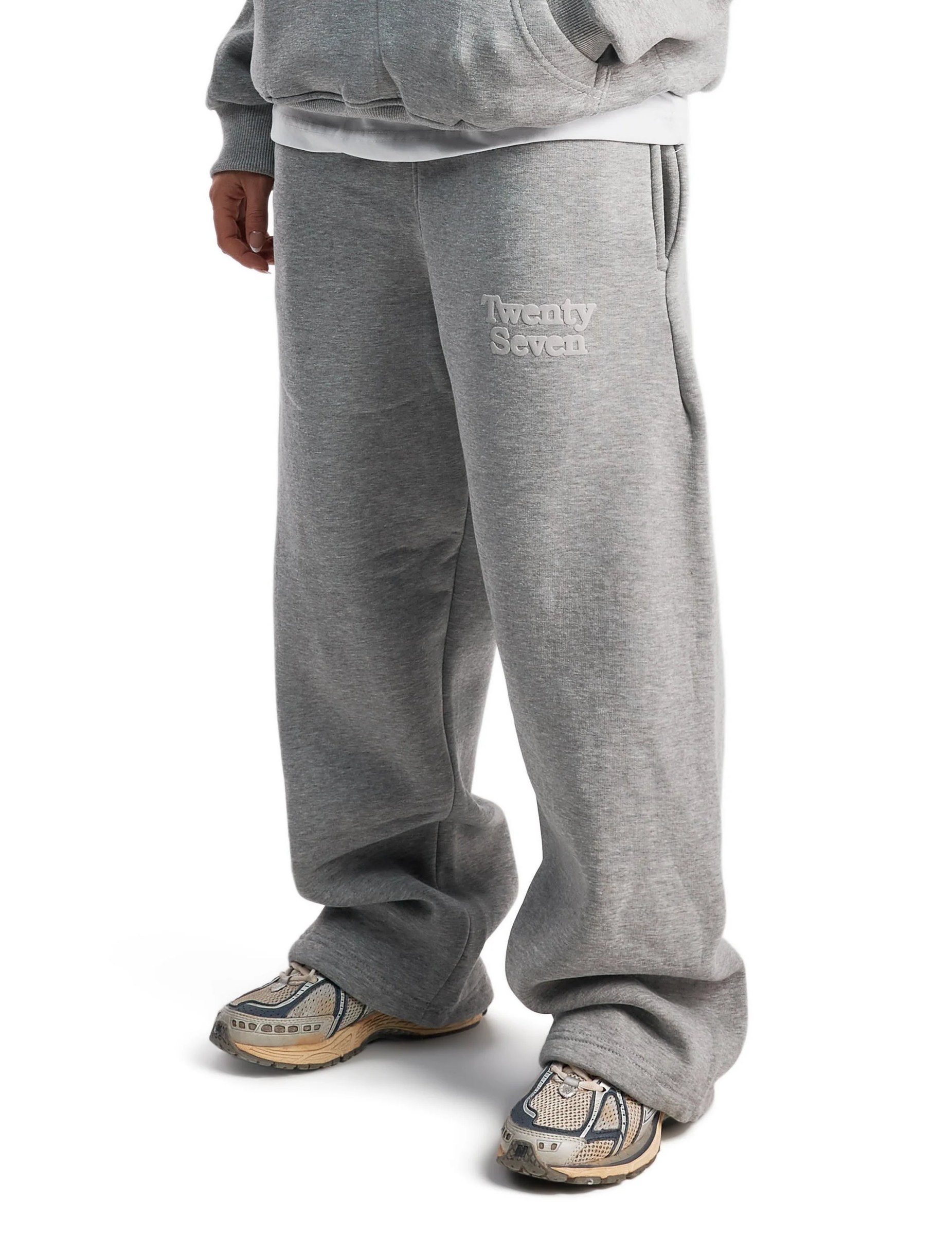 Chaneh Basic Sweatpant