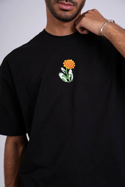 Slowly Making Change Oversized T-shirt - Black