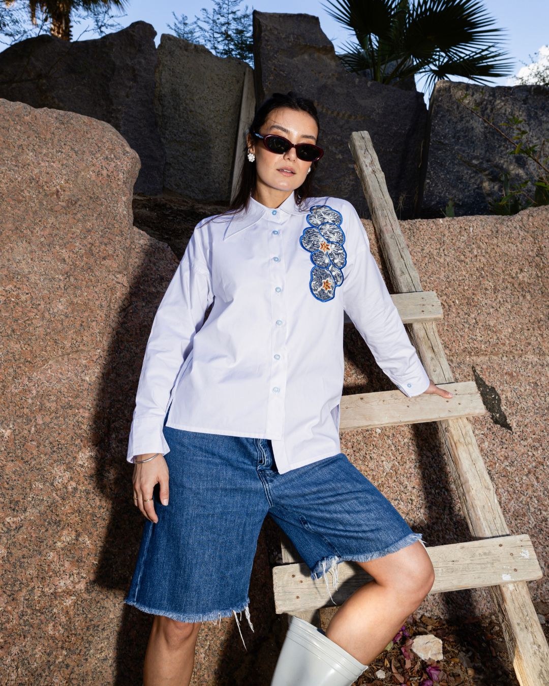 Embroidered Asymmetrical Shirt - White