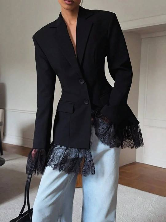 .NEW Lace Black Blazer