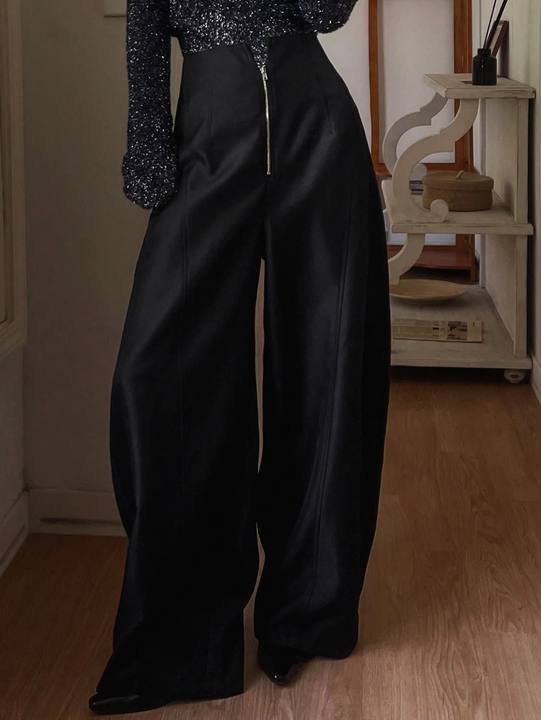 .NEW Black High Waisted Pants