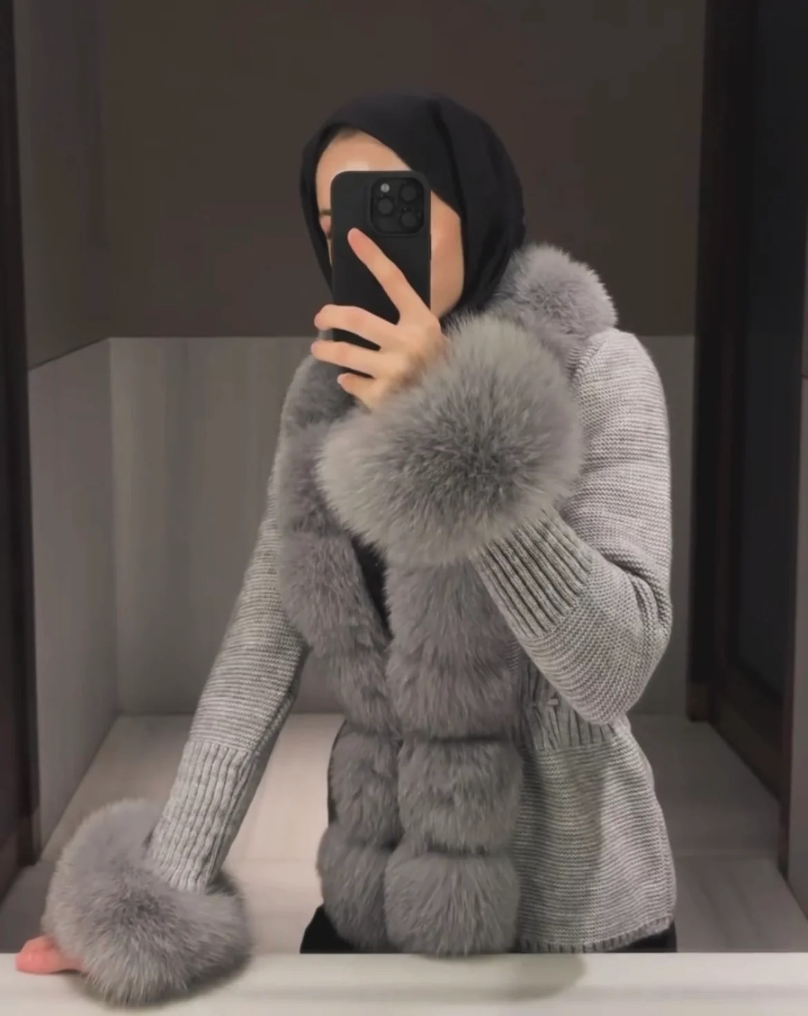 ⚜️Fox Fur Cardigan