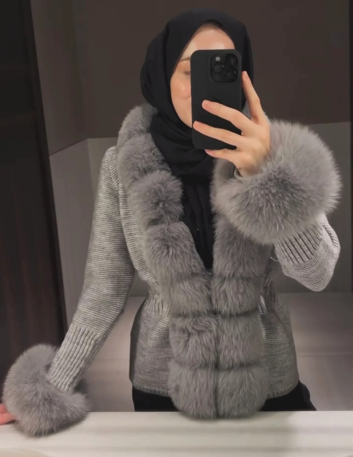 ⚜️Fox Fur Cardigan