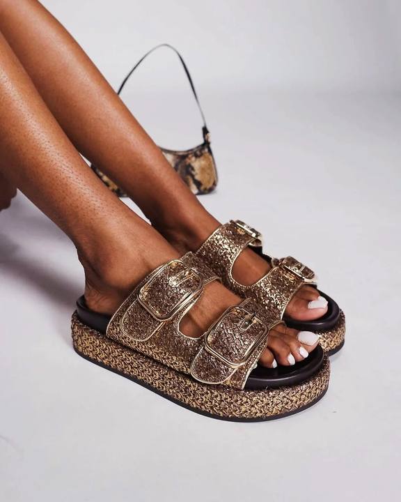 .⚜️Gold RI Slippers