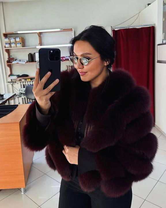 ⚜️Fox Fur Coat