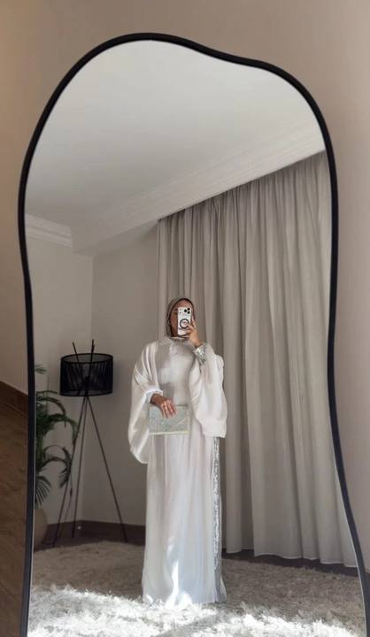 Majesté – The Iconic Kaftan White